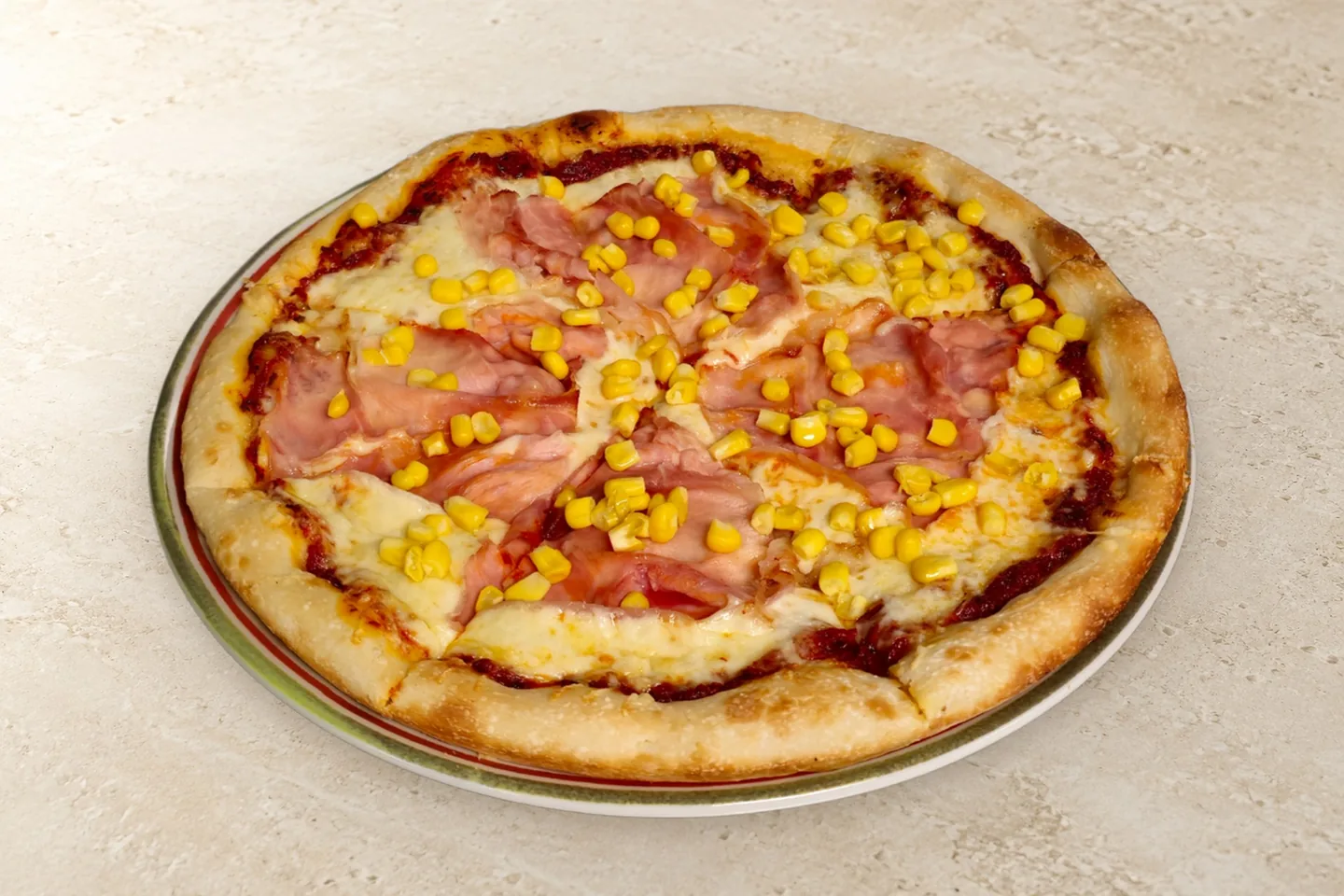 Kukorica-Sonka pizza