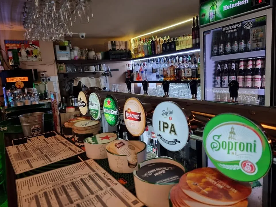Kupak Belső Tér - Kupak Bar & Bistro